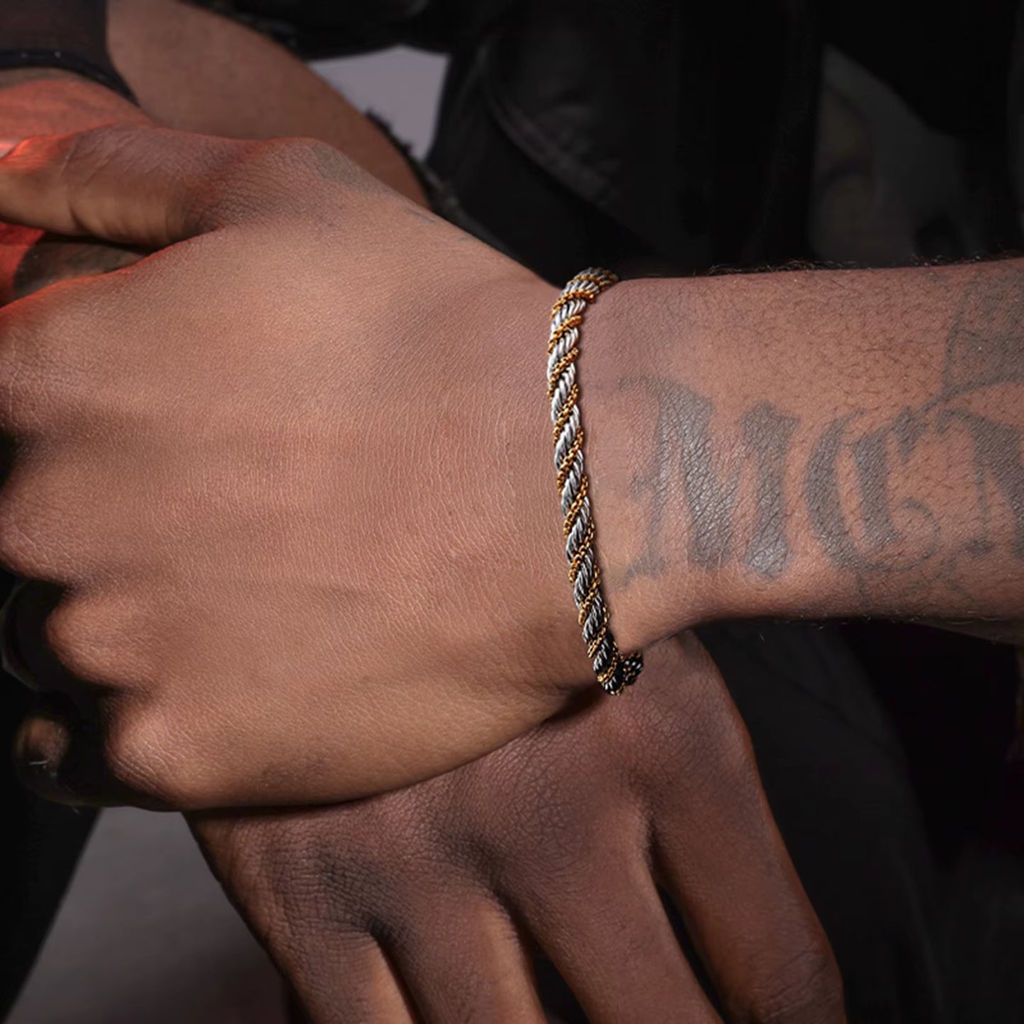 Vnox Silver Color Twisted Rope Chain Bracelets for Men Women, Unisex Black Beads Link Chain Braelet, Stitching 2 Tones Wristband