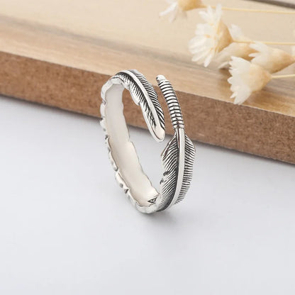 טבעת רטרו עם נוצות מכסף 925