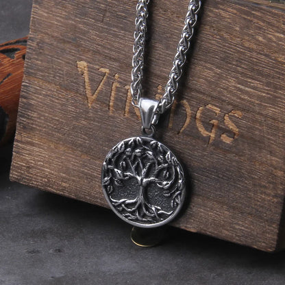 Tree of Life Amulet Stainless Steel Mens Necklac Simple Elegant Charm for Male Boyfriend Biker Jewelry Creativity Gift Wholesale