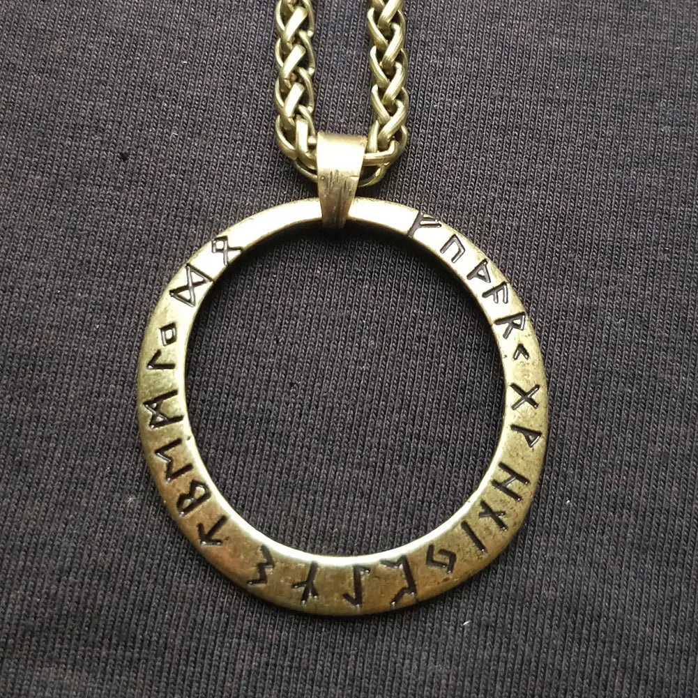 Viking Iceland Vegvisir Helmet Rune Circle Necklace Magic Men'S Amulet Pendant Nordic Viking Rune Valknut Wicca Jewelry Wholesal