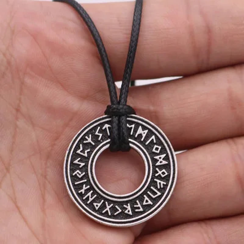 Viking Iceland Vegvisir Helmet Rune Circle Necklace Magic Men'S Amulet Pendant Nordic Viking Rune Valknut Wicca Jewelry Wholesal